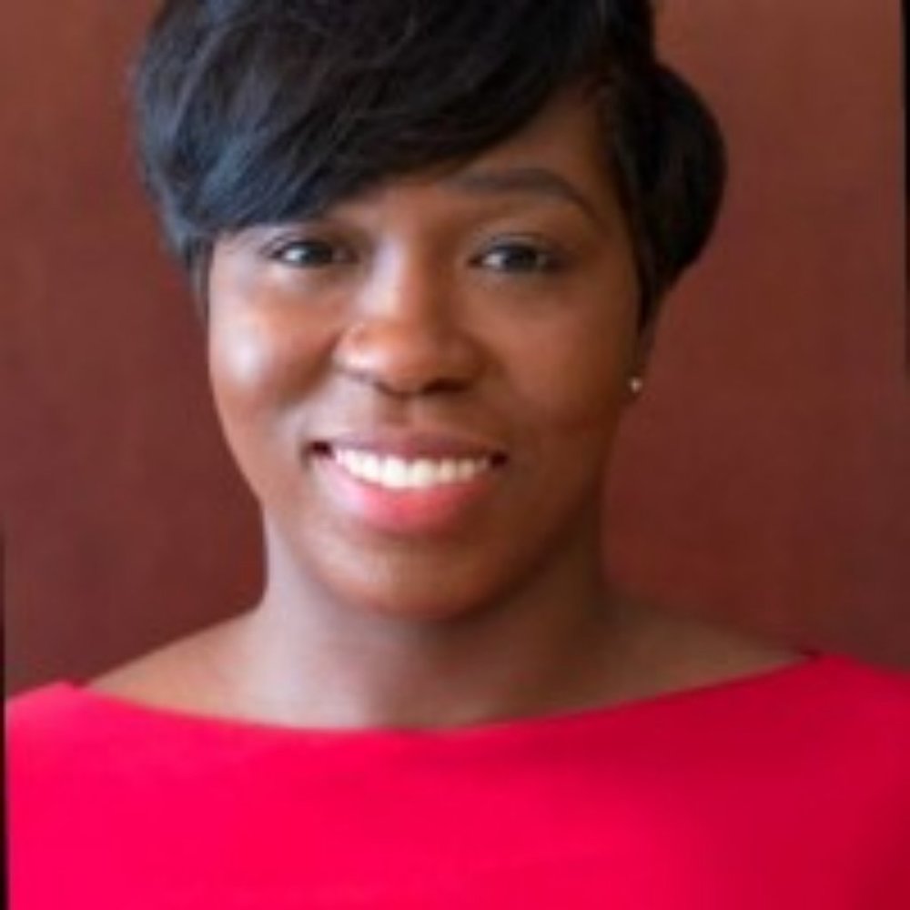 Meet your Posher, Cynthia